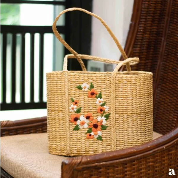 Coral - Embroidered Wicker Beach Bag