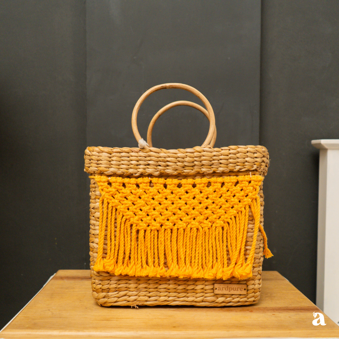 Buy Kauna Grass Craft Floral Embroidered Handbag Online India - Saanjh –  Saanjh | Craft for a fair future
